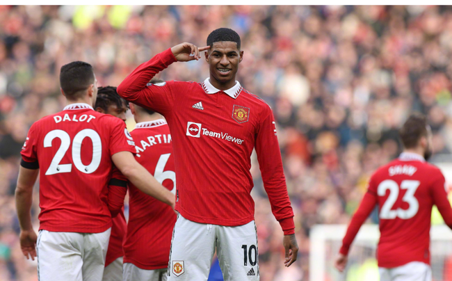 哈德斯菲尔 哈德斯菲尔