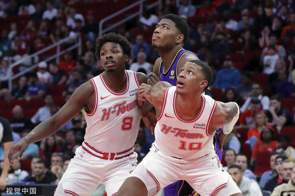 显然暴露了 显然暴露了